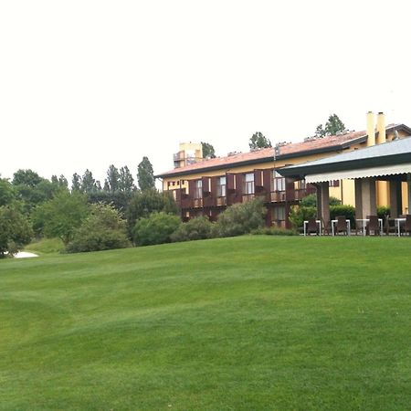 Hotel Golf Inn Lignano Sabbiadoro Exteriör bild