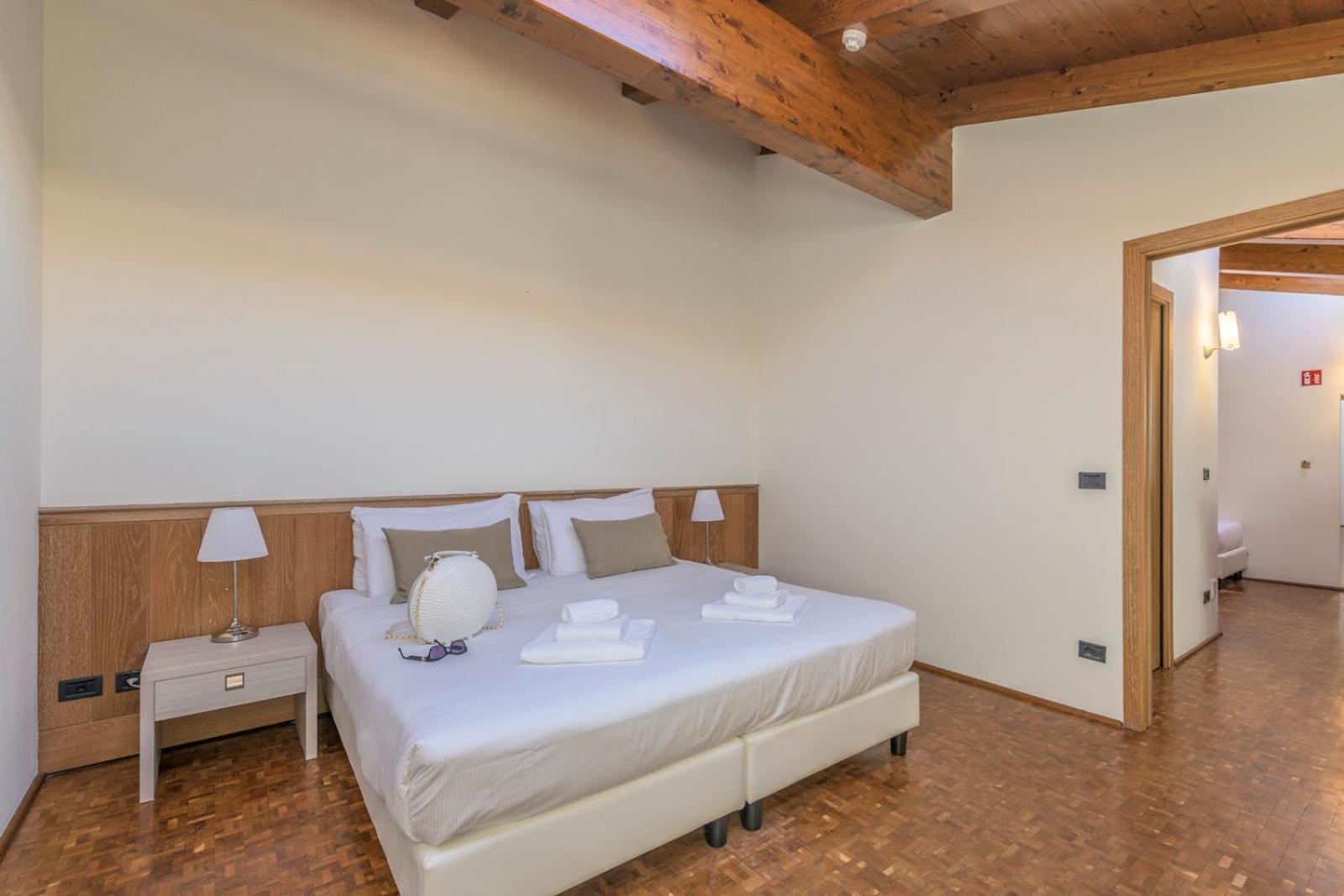 Hotel Golf Inn Lignano Sabbiadoro Exteriör bild