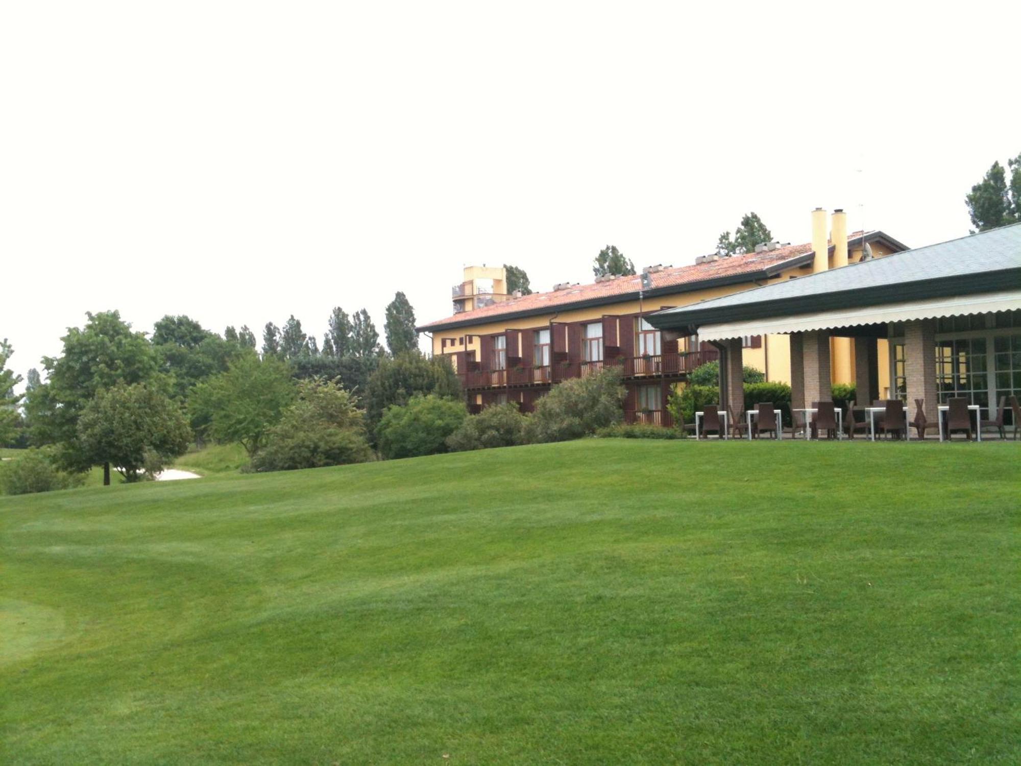 Hotel Golf Inn Lignano Sabbiadoro Exteriör bild